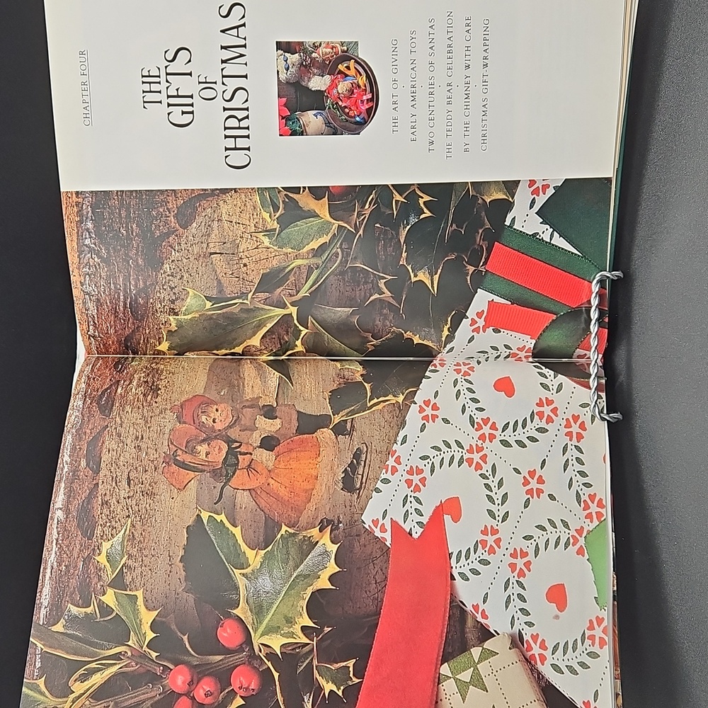 Country Christmas Book - Picture 4 of 7